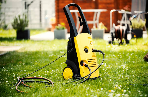 Best Driveway Pressure Washing  in Ucon, ID